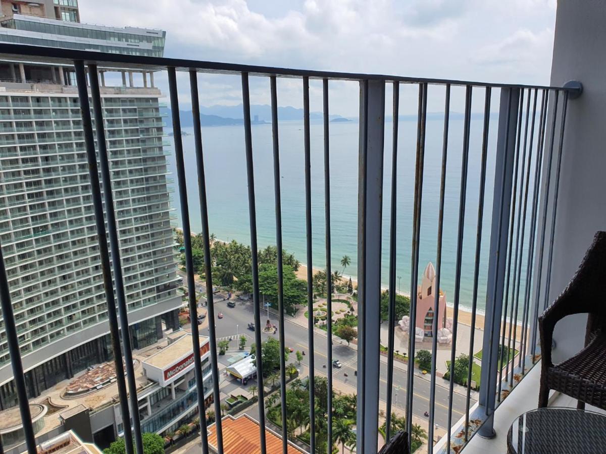 Handy Panorama Condotel * Нячанг